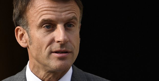 Le president francais emmanuel macron prononce un discours a paris
