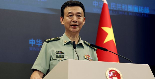 Le porte-parole du ministere chinois de la defense, wu qian