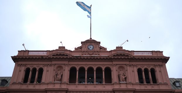 L'argentine demande un delai d'un an pour une echeance de 2,1 milliards de dollars