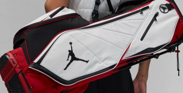 Offrez-vous ce sac de golf Nike hyper tendance