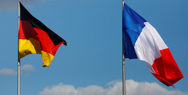 drapeaux français allemand