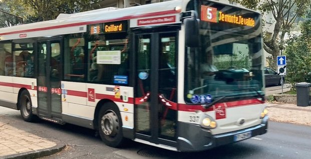 L'accès aux bus de l'agglomération clermontoise restera gratuit le week-end jusqu'en 2027.