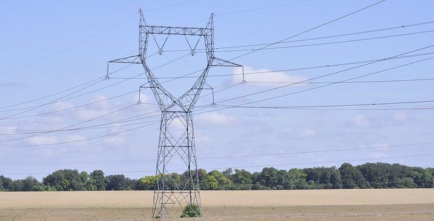 Pylône 400 kV