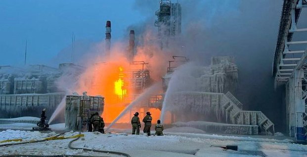 Un incendie s'est declare dans un terminal de novatek en russie