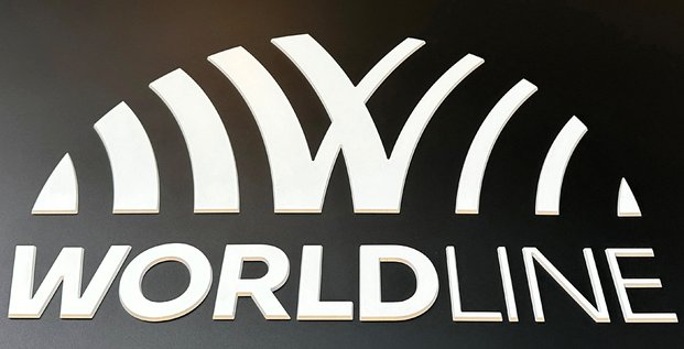 Le logo de worldline au siege de la societe dans le quartier de la defense
