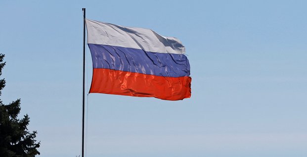 Un drapeau russe, a marioupol