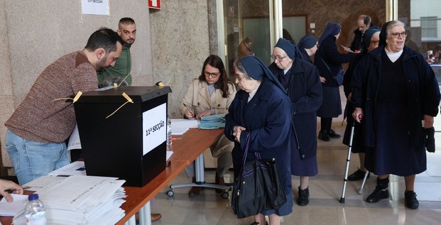 Un bureau de vote a lisbonne, au portugal