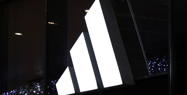 Le logo d'adidas