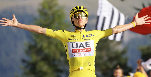 Cinquième victoire sur ce Tour pour le Slovène Tadej Pogacar, hier au col de la Couillole (Alpes-Maritimes).