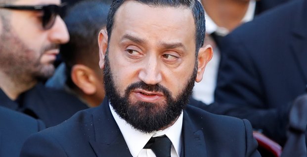 Cyril hanouna lors d'une ceremonie a paris