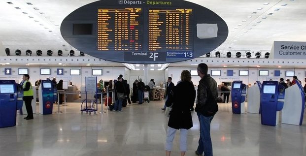 Trafic perturbe a l’aeroport de roissy en raison d’une greve