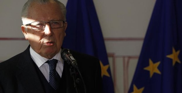 Jacques delors nomme citoyen d'honneur de l'europe