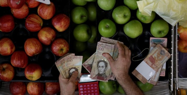Le Venezuala retire de la circulation les billets de 100 bolivars (inflation, démonétisation, maduro)