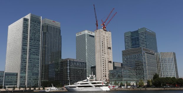 Canary Wharf Yacht