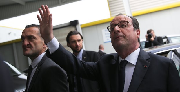François Hollande, Liebherr Aerospace
