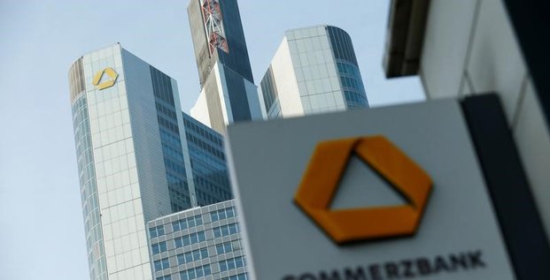 Berlin favorable a une fusion commerzbank-bnp paribas