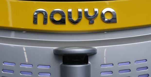 Navya presente son robot-taxi autonom cab