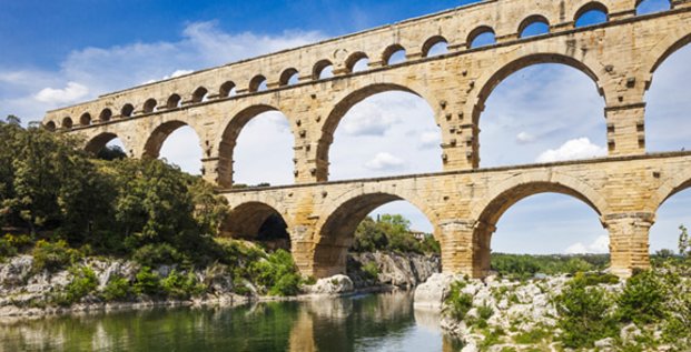 Le Pont du Gard, haut lieu touristique du département et de la région, accueillait ces premières Assises