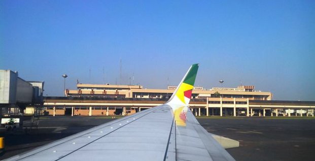 Aéroport Douala Cameroun
