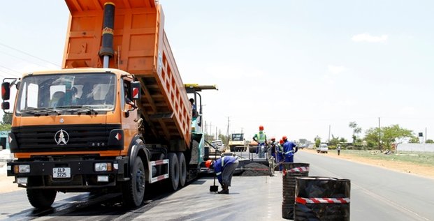 Travaux route Lusaka Zambie infrastructures