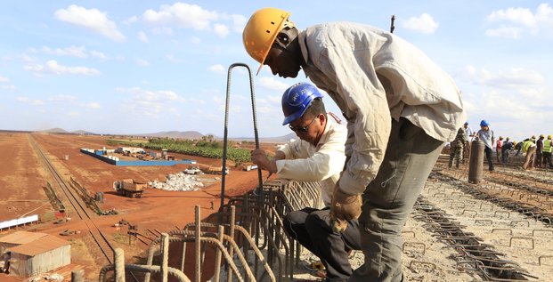 Infrastructures Kenya Chine chantier voie ferree