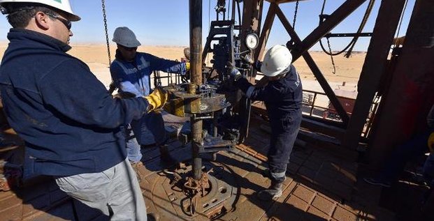 algérie hydrocarbures travailleurs forage site
