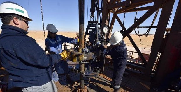 algérie hydrocarbures travailleurs forage site