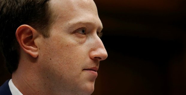 Facebook: le parlement europeen veut que zuckerberg s'explique