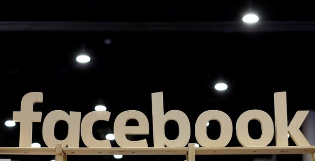 Facebook ne renoncera pas a la publicite ciblee