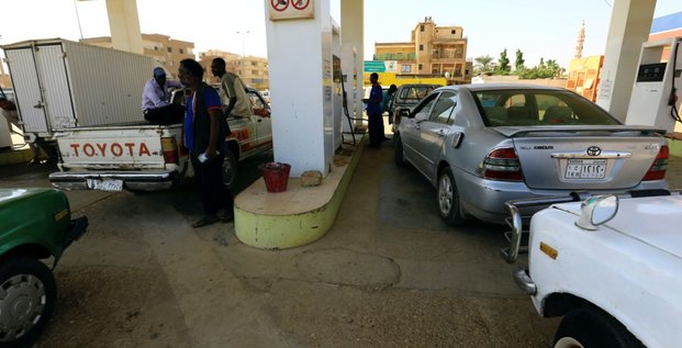 station services khartoum soudan carburants