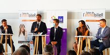 Le maire de Montpellier Michael Delafosse inaugure le salon de l'immobilier le 24 septembre 2021