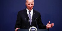 Biden promulgue la loi sur une aide americaine de 40 milliards de dollars a l'ukraine