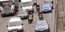 Motos, scooters, conduite, files, périphérique, sécurité routière, mortalité, contrôle technique