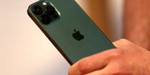 Apple bat les attentes grace aux ventes de l'iphone et aux services