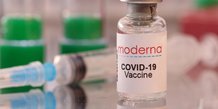 Moderna prevoit une hausse des ventes de son vaccin anti-covid-19 au 2e semestre