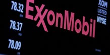 Photo d'archives du logo d'exxon mobil corporation a new york, aux etats-unis