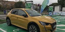 L'entreprise italienne Atlante vient d'installer quatre bornes et huit points de charge pour véhicules électriques sur l'un des parkings du centre commercial Odysseum de Montpellier, propriété du groupe Klépierre.