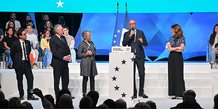 François Bayrou, Élisabeth Borne et Édouard Philippe en meeting début mai lors de la campagne des élections européennes, à Paris.