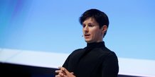 Le fondateur et pdg de telegram pavel durov prononce un discours lors du mobile world congress a barcelone